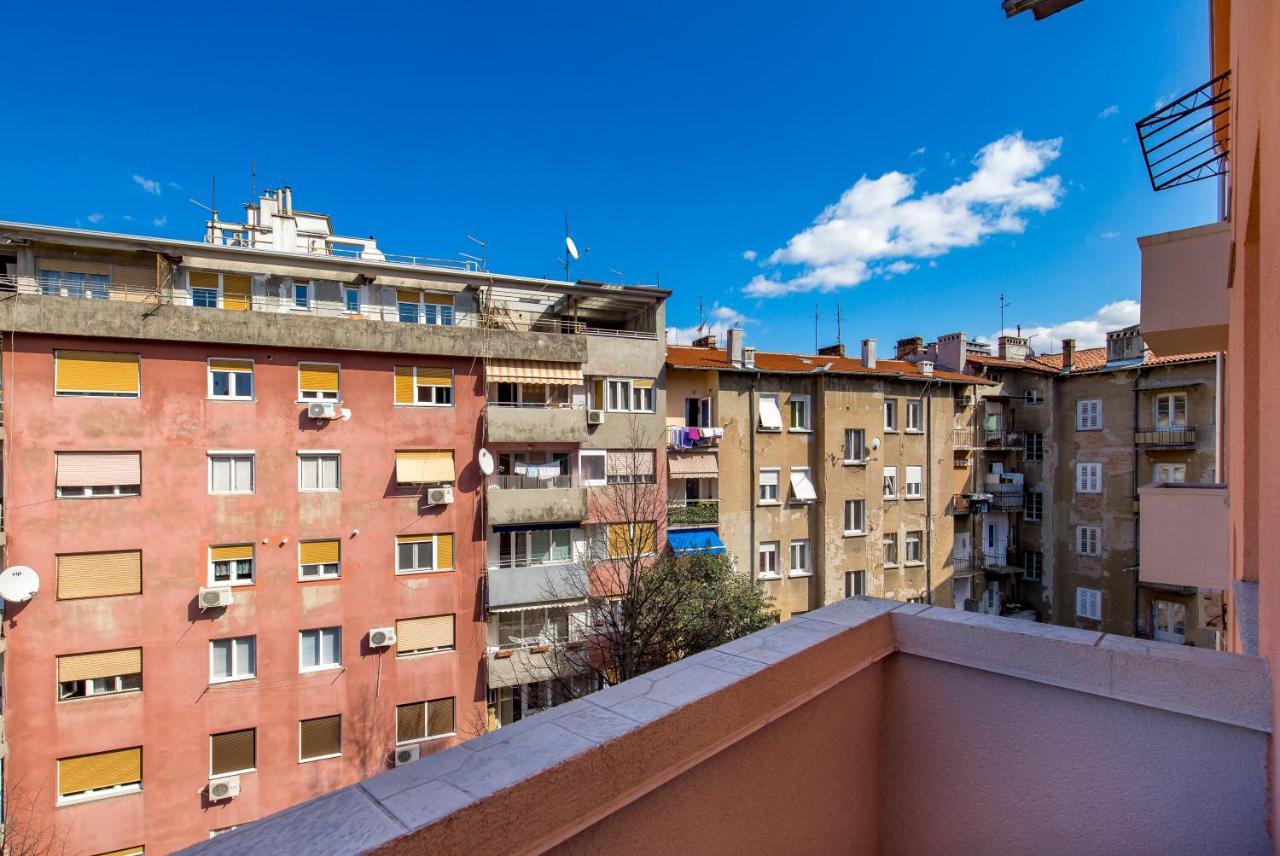 Apartment Hana Rijeka Exterior foto